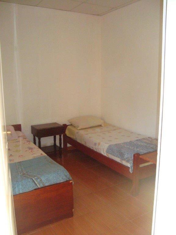 Residencial Santiago Habitaciones Hotel Bed & Break Fast 波萨达斯 外观 照片