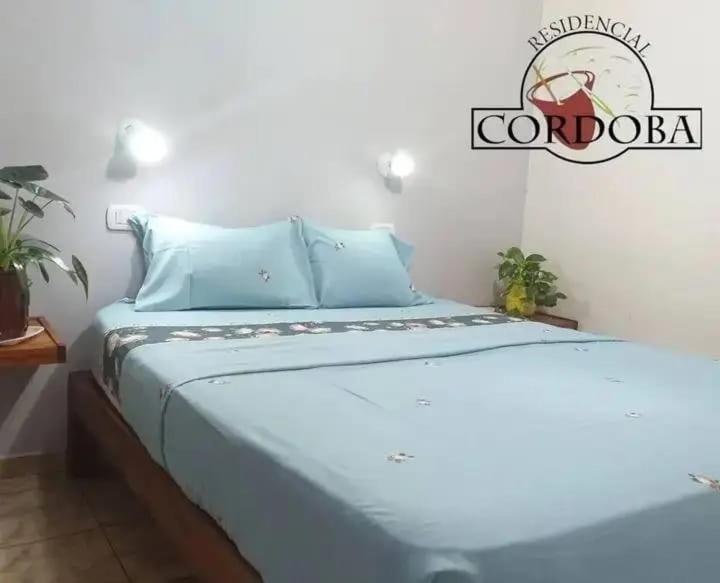 Residencial Santiago Habitaciones Hotel Bed & Break Fast 波萨达斯 外观 照片